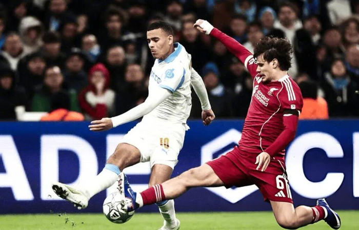 高清观看-利物浦欧冠两负非五大联赛球队，0比3不敌马赛|加拉塔萨雷|埃因霍温|赛季_新浪体育_新浪新闻